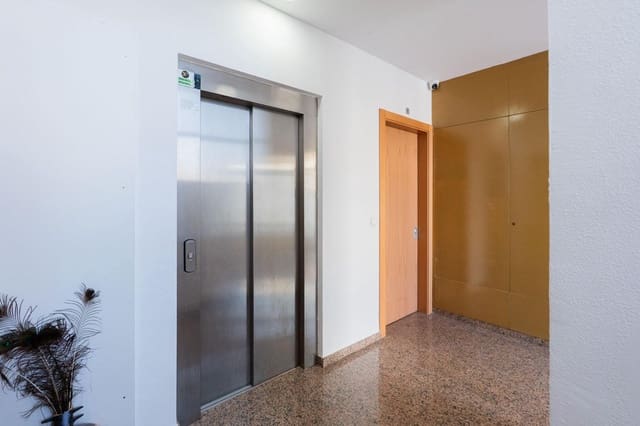 2 camera da letto Appartamento in vendita in Deltebre - 95.000 € (Rif: 9761971)