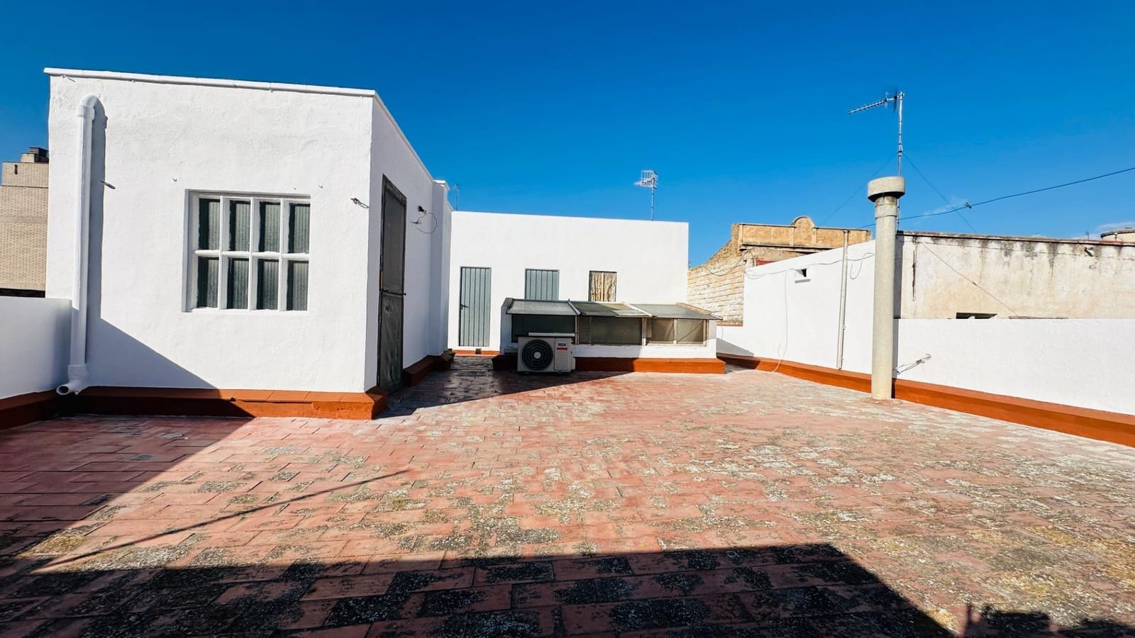 4 chambre Maison de Ville à vendre à Amposta avec garage - 220 000 € (Ref: 9761972)