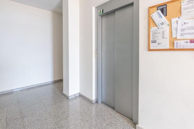 2 soveværelse Lejlighed til salg i Deltebre med swimmingpool - € 96.000 (Ref: 9813830)