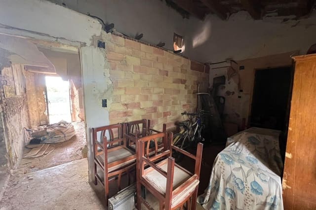Finca/Country House for sale in Deltebre - € 79,000 (Ref: 9822914)
