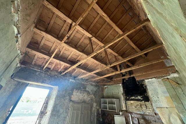 Finca/Country House for sale in Deltebre - € 79,000 (Ref: 9822914)