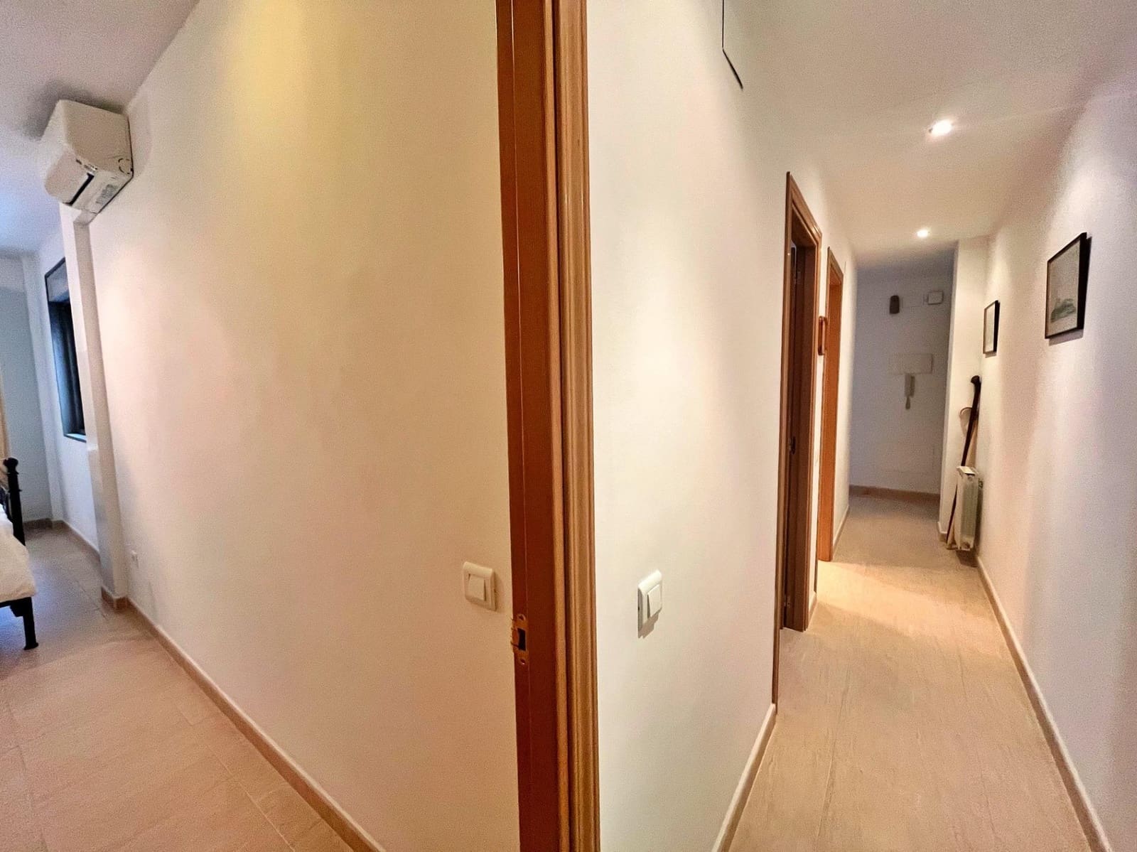 4 bedroom Flat for sale in Santa Barbara with garage - € 108,000 (Ref: 9840368)