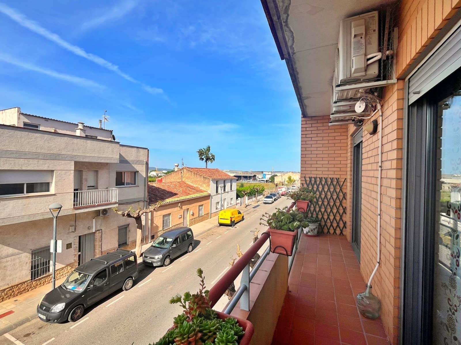 4 bedroom Flat for sale in Santa Barbara with garage - € 108,000 (Ref: 9840368)