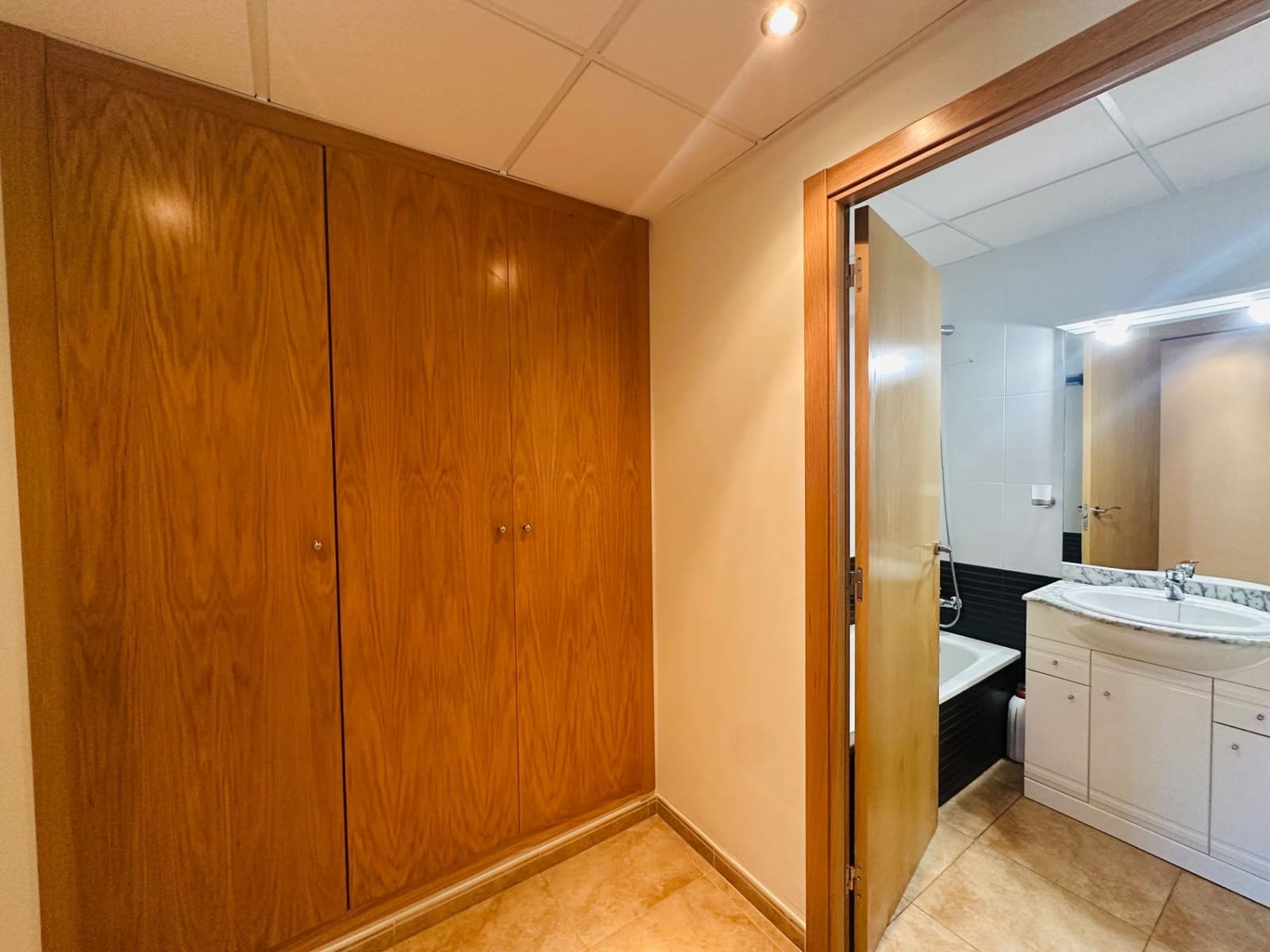 3 bedroom Apartment for sale in Masdenverge - € 104,000 (Ref: 9876416)