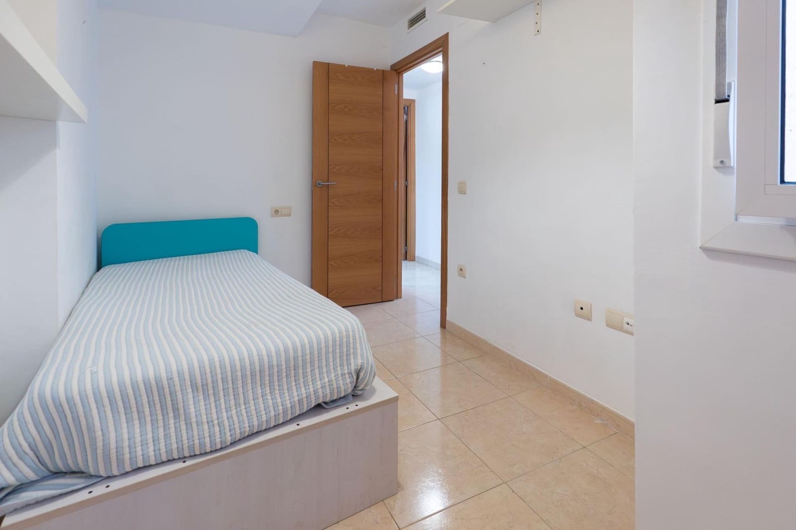 2 bedroom Flat for sale in Sant Jaume d'Enveja - € 97,000 (Ref: 9927394)