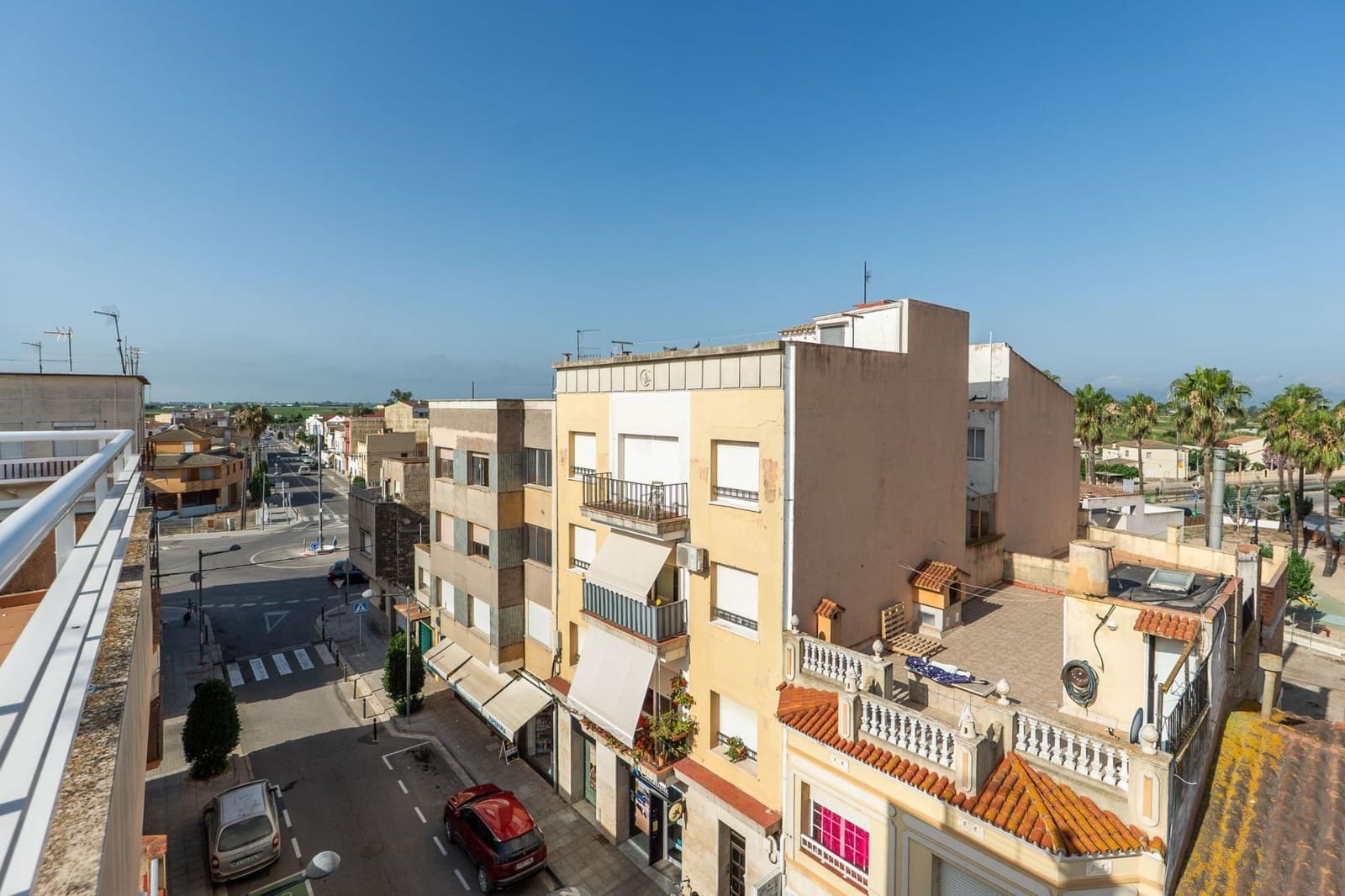 2 bedroom Flat for sale in Sant Jaume d'Enveja - € 97,000 (Ref: 9927394)