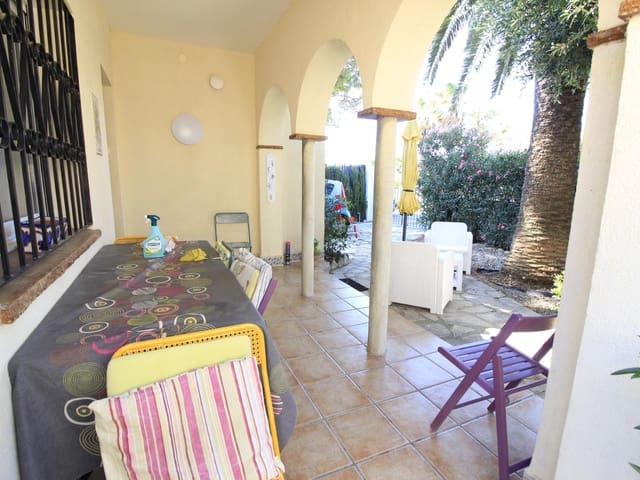 3 sypialnia Willa na sprzedaż w Miami Playa / Miami Platja, Mont-roig del Camp z basenem garażem - 308 000 € (Ref: 9952626)