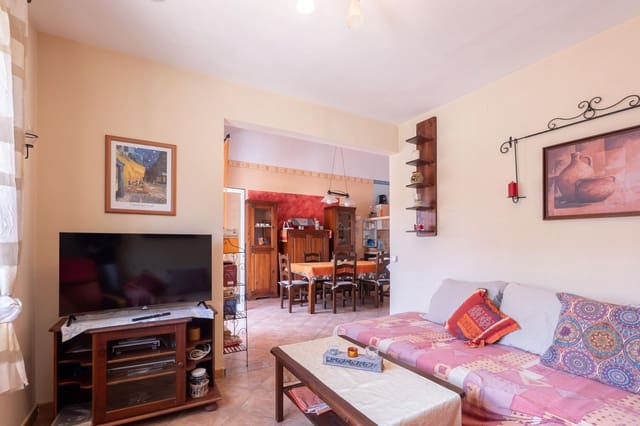 2 slaapkamer Villa te koop in Deltebre met zwembad - € 205.000 (Ref: 9970605)