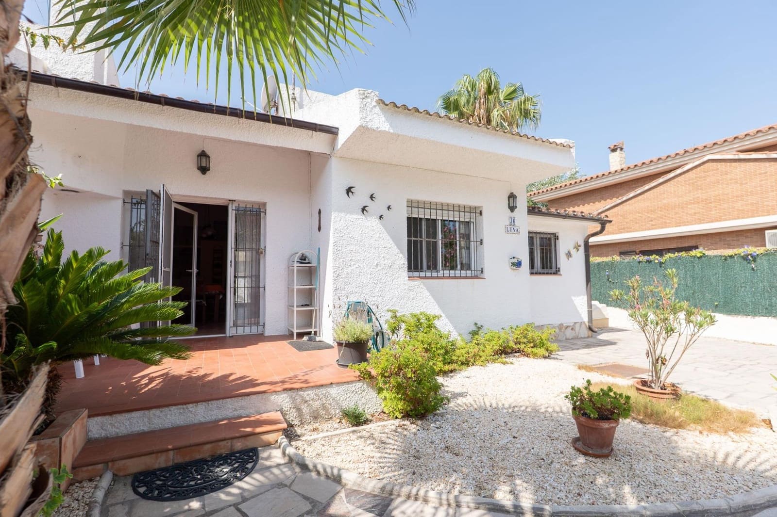 2 soveværelse Villa til salg i Deltebre med swimmingpool - € 205.000 (Ref: 9970605)