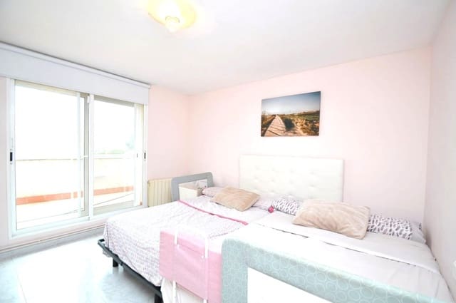 5 soveværelse Villa til salg i Sant Carles de la Ràpita med swimmingpool garage - € 349.900 (Ref: 9979794)