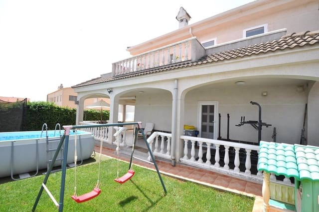 5 soveværelse Villa til salg i Sant Carles de la Ràpita med swimmingpool garage - € 349.900 (Ref: 9979794)