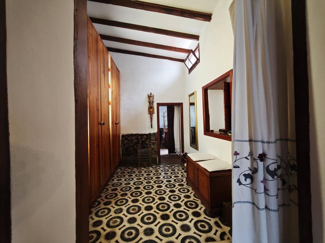 4 quarto Casa em Banda para venda em Garachico com garagem - 799 000 € (Ref: 10044832)