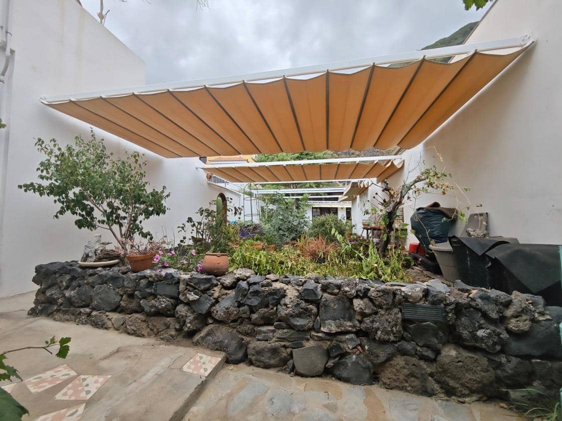 4 quarto Casa em Banda para venda em Garachico com garagem - 799 000 € (Ref: 10044832)