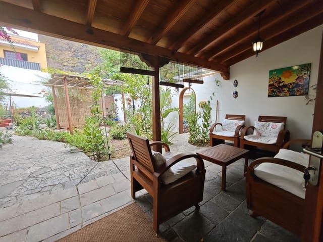 4 quarto Casa em Banda para venda em Garachico com garagem - 799 000 € (Ref: 10044832)