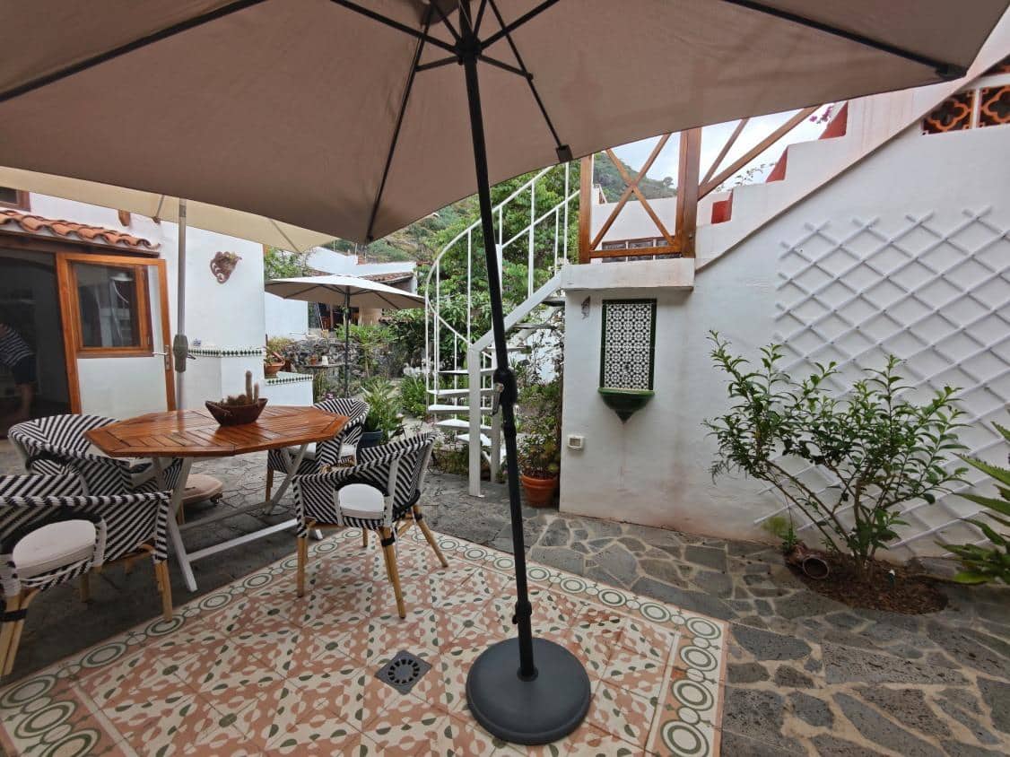 4 quarto Casa em Banda para venda em Garachico com garagem - 799 000 € (Ref: 10044832)