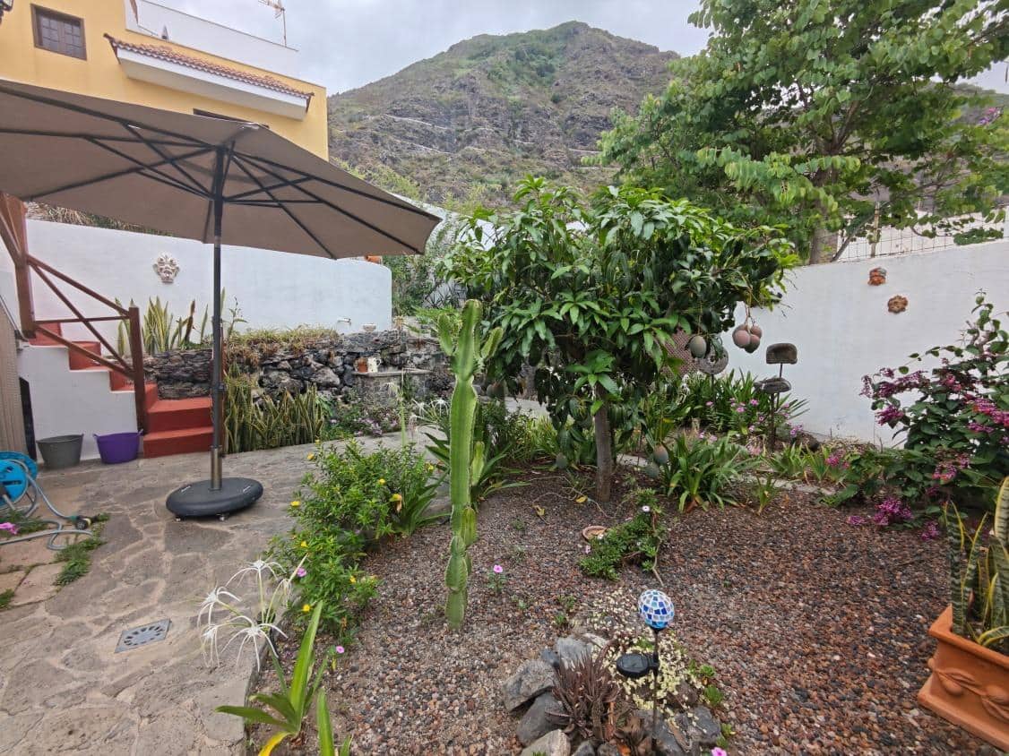 4 quarto Casa em Banda para venda em Garachico com garagem - 799 000 € (Ref: 10044832)