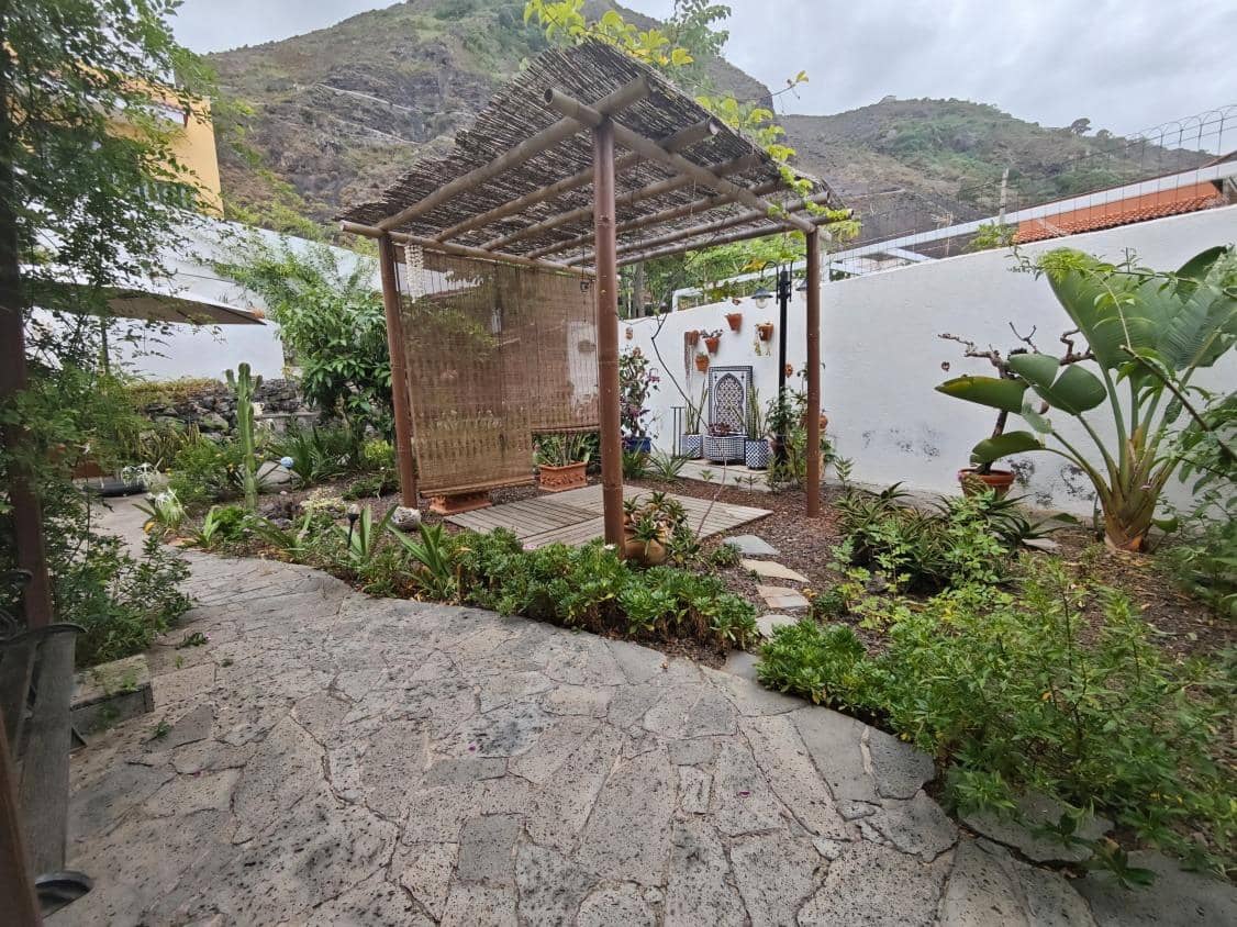 4 quarto Casa em Banda para venda em Garachico com garagem - 799 000 € (Ref: 10044832)