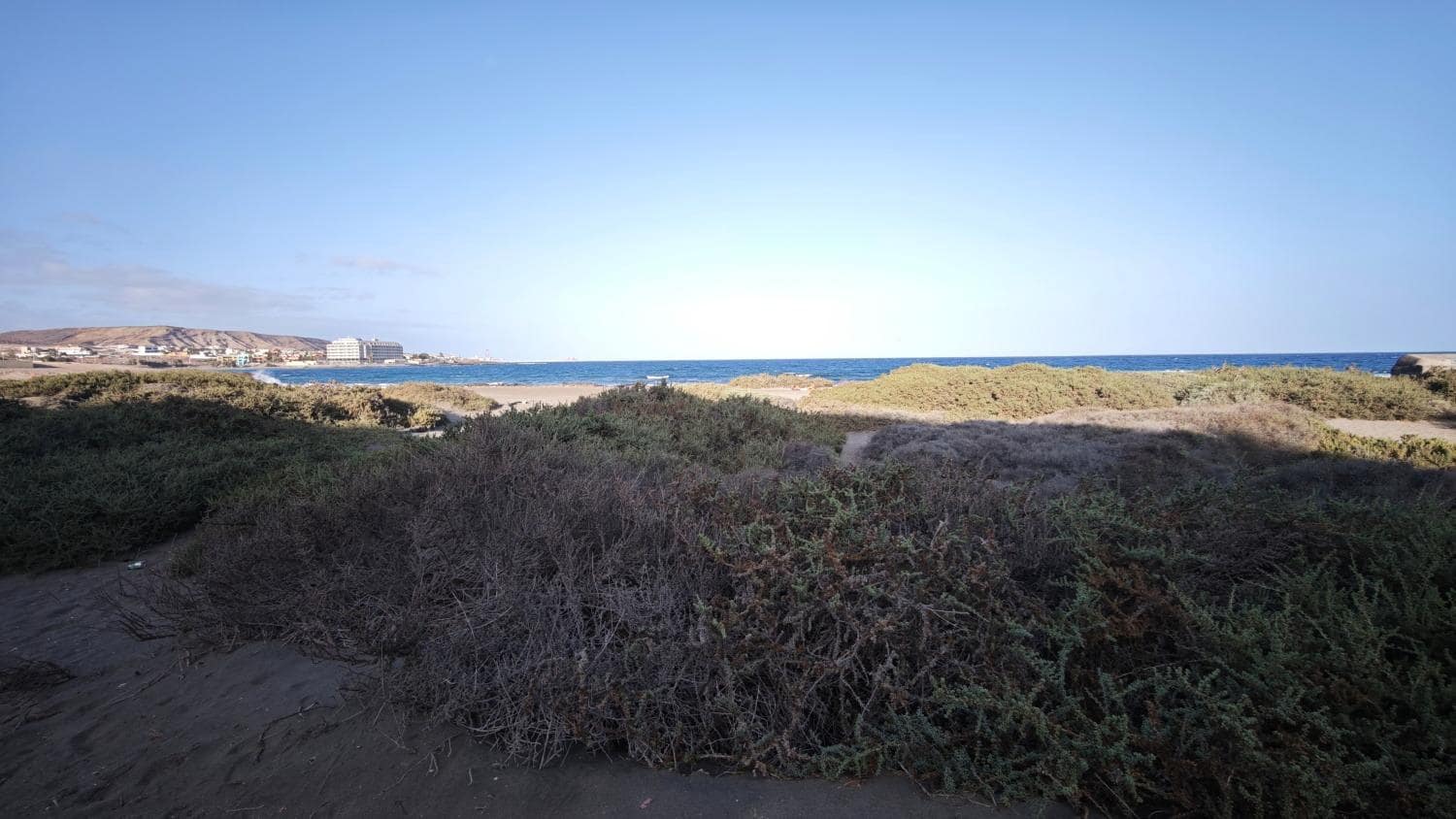 3 bedroom Apartment for sale in El Medano with garage - € 349,000 (Ref: 10049294)