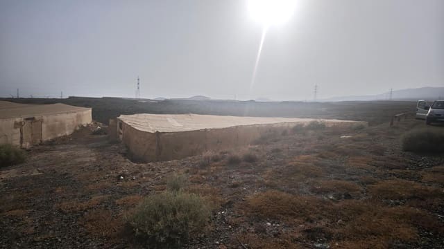 Landgrundstück zu verkaufen in San Isidro de Abona, Granadilla de Abona - 149.000 € (Ref: 10070932)