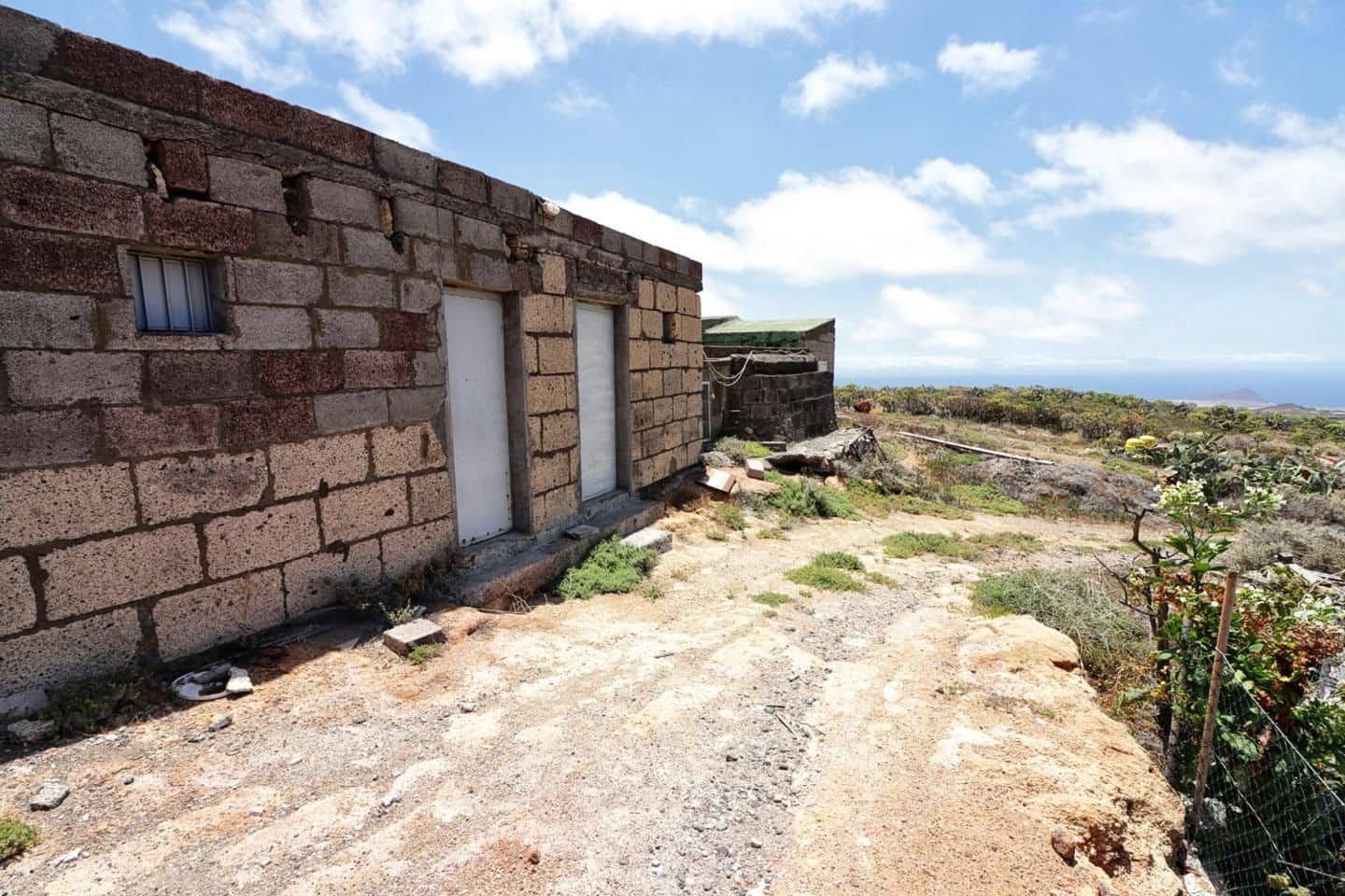 Terreno Não Urbanizado para venda em San Isidro de Abona - 190 000 € (Ref: 8557761)