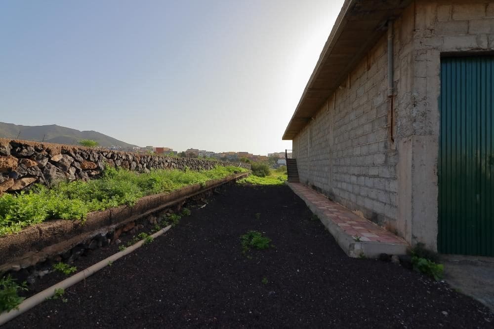 Grunde uden byggetilladelser til salg i Cabo Blanco - € 425.000 (Ref: 8557783)