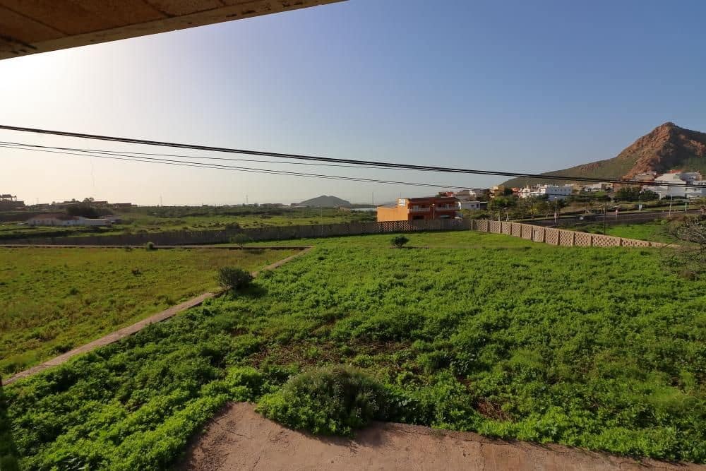 Grunde uden byggetilladelser til salg i Cabo Blanco - € 425.000 (Ref: 8557783)