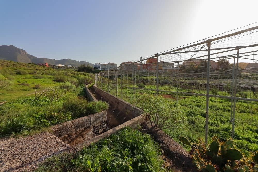 Grunde uden byggetilladelser til salg i Cabo Blanco - € 425.000 (Ref: 8557783)