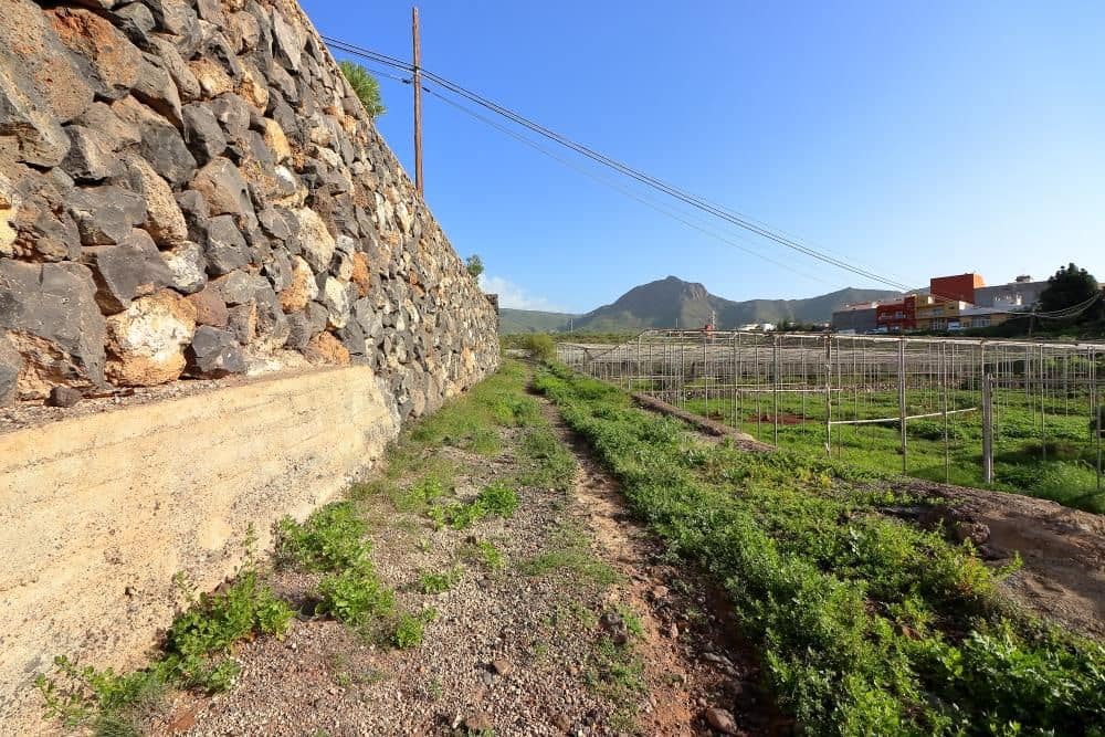 Grunde uden byggetilladelser til salg i Cabo Blanco - € 425.000 (Ref: 8557783)