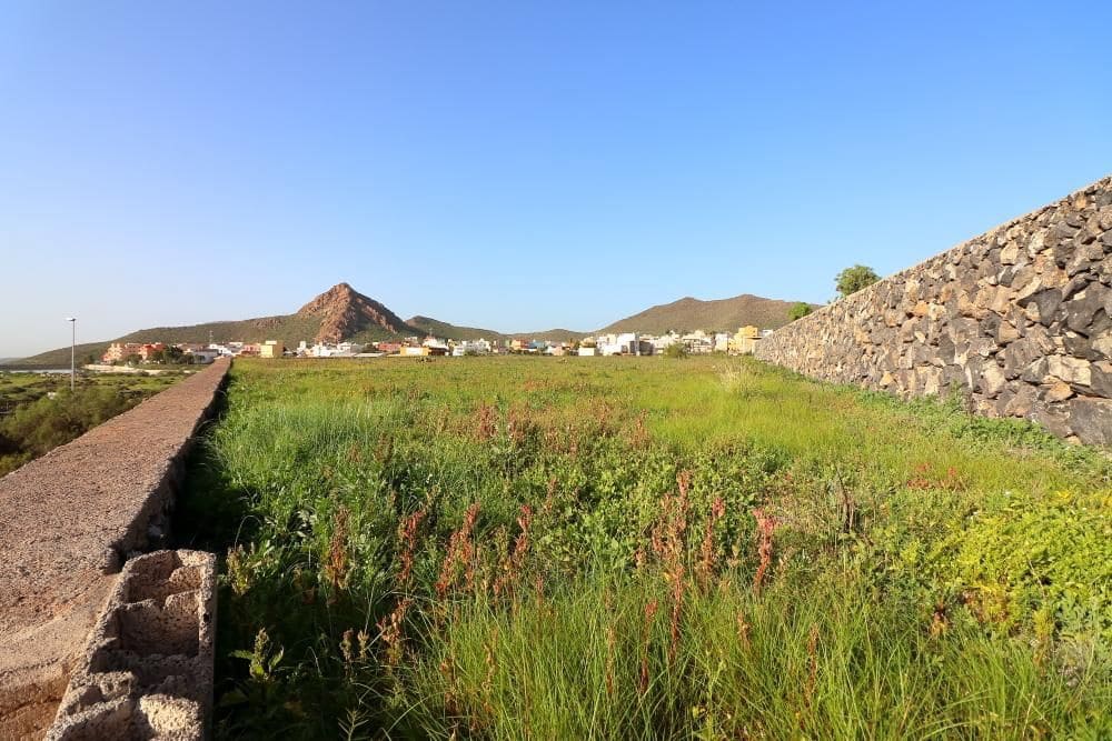 Grunde uden byggetilladelser til salg i Cabo Blanco - € 425.000 (Ref: 8557783)