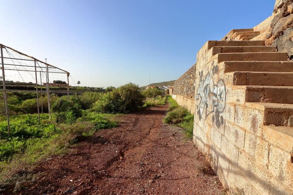 Grunde uden byggetilladelser til salg i Cabo Blanco - € 425.000 (Ref: 8557783)