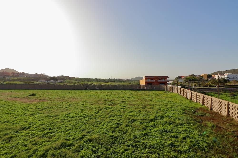 Grunde uden byggetilladelser til salg i Cabo Blanco - € 425.000 (Ref: 8557783)