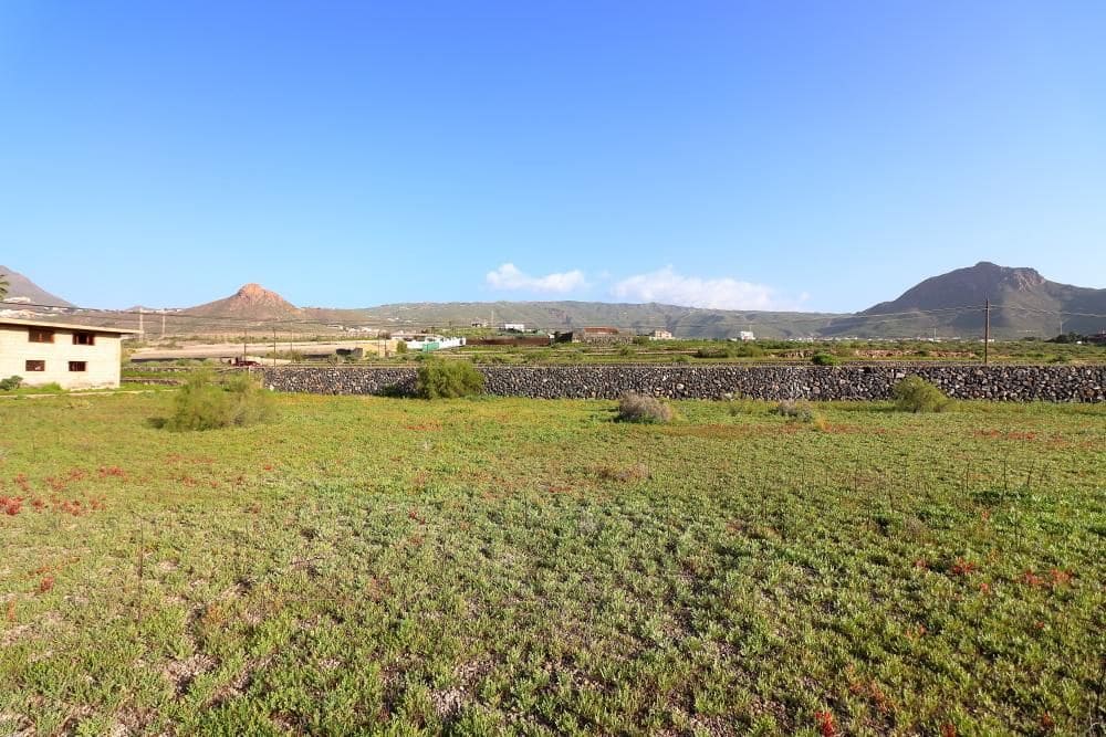Grunde uden byggetilladelser til salg i Cabo Blanco - € 425.000 (Ref: 8557783)