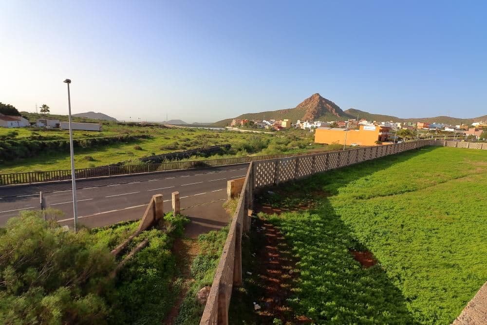 Grunde uden byggetilladelser til salg i Cabo Blanco - € 425.000 (Ref: 8557783)