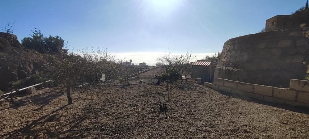 Grunde uden byggetilladelser til salg i Granadilla de Abona - € 142.500 (Ref: 8557784)