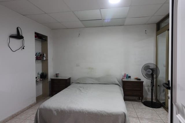 6 soveværelse Byhus til salg i San Isidro de Abona, Granadilla de Abona - € 345.000 (Ref: 9059703)