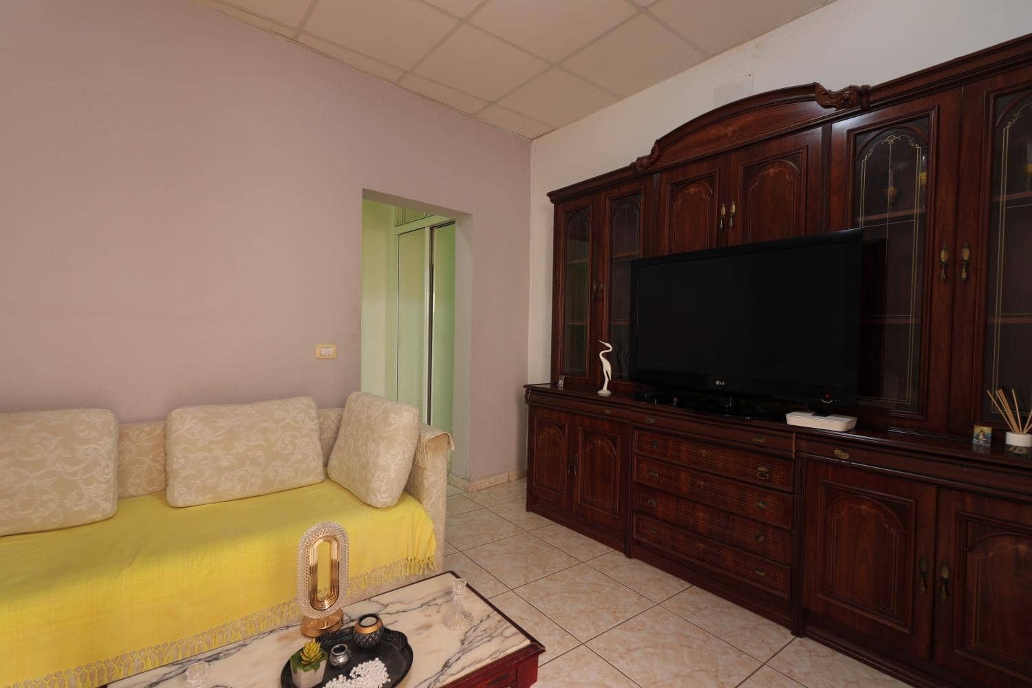 6 soveværelse Byhus til salg i San Isidro de Abona - € 345.000 (Ref: 9059703)