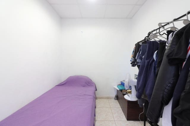 6 soveværelse Byhus til salg i San Isidro de Abona, Granadilla de Abona - € 345.000 (Ref: 9059703)