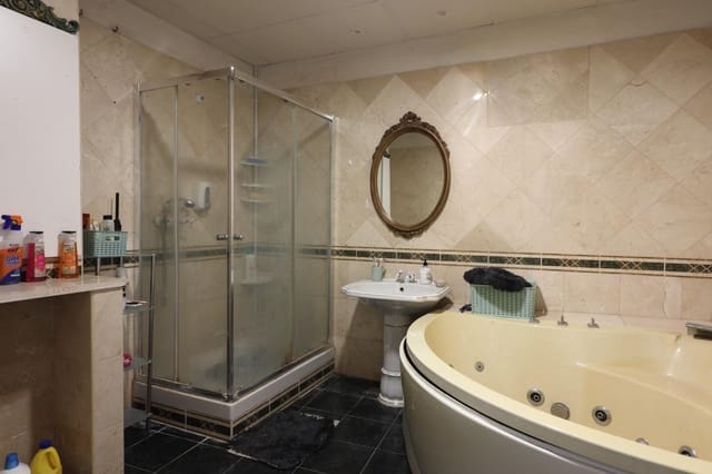 6 soveværelse Byhus til salg i San Isidro de Abona, Granadilla de Abona - € 345.000 (Ref: 9059703)