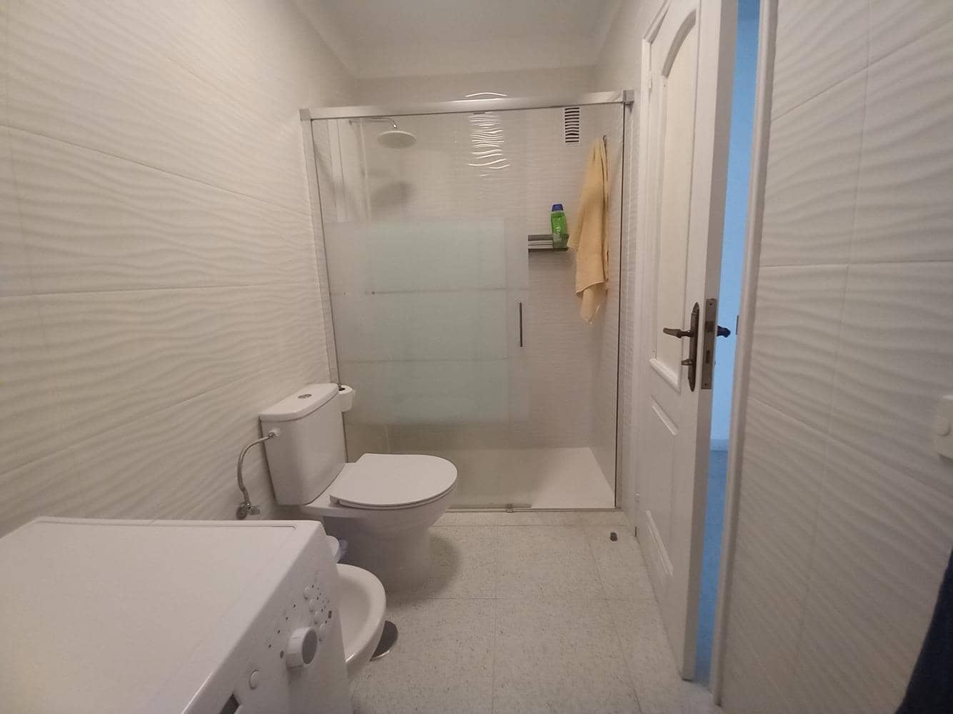 1 bedroom Apartment for rent in El Medano - € 1,300 (Ref: 9191026)