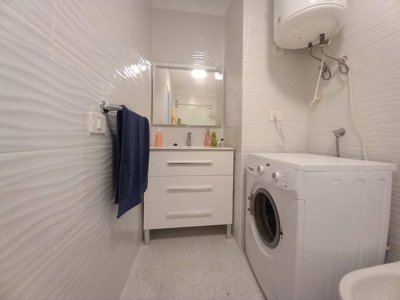 1 bedroom Apartment for rent in El Medano - € 1,300 (Ref: 9191026)