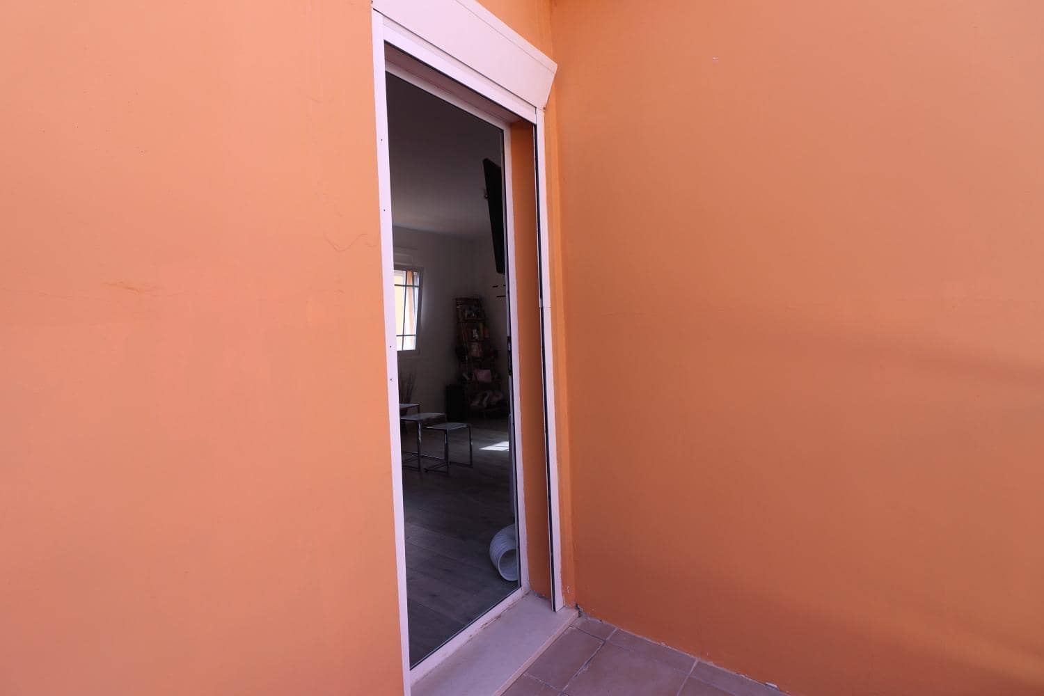 4 makuuhuone Huvila myytävänä paikassa Los Cristianos mukana uima-altaan 
autotalli - 1 030 000 € (Ref: 9208554)