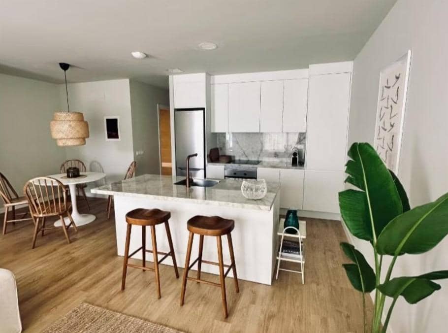 2 soveværelse Lejlighed til salg i Arico med swimmingpool - € 343.000 (Ref: 9301020)