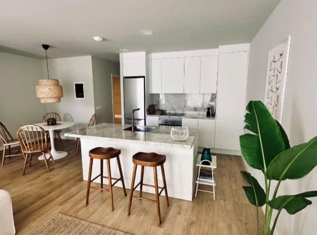 2 soveværelse Lejlighed til salg i Arico med swimmingpool - € 343.000 (Ref: 9301020)