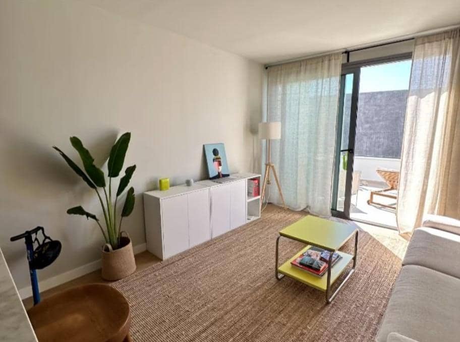 2 soveværelse Lejlighed til salg i Arico med swimmingpool - € 343.000 (Ref: 9301020)