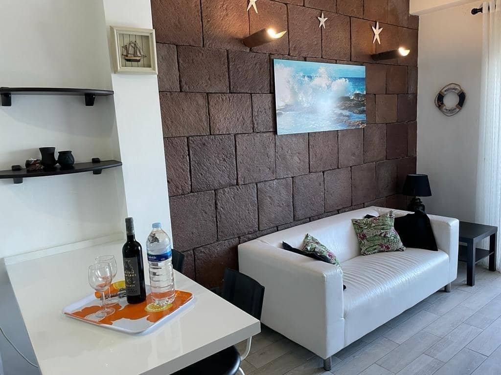 5 soveværelse Lejlighed til salg i San Cristobal de La Laguna - € 280.000 (Ref: 9301021)