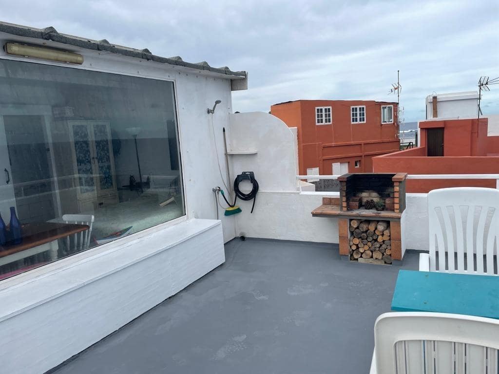 5 soveværelse Lejlighed til salg i San Cristobal de La Laguna - € 280.000 (Ref: 9301021)