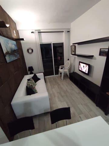 5 soveværelse Lejlighed til salg i San Cristóbal de La Laguna - € 280.000 (Ref: 9301021)