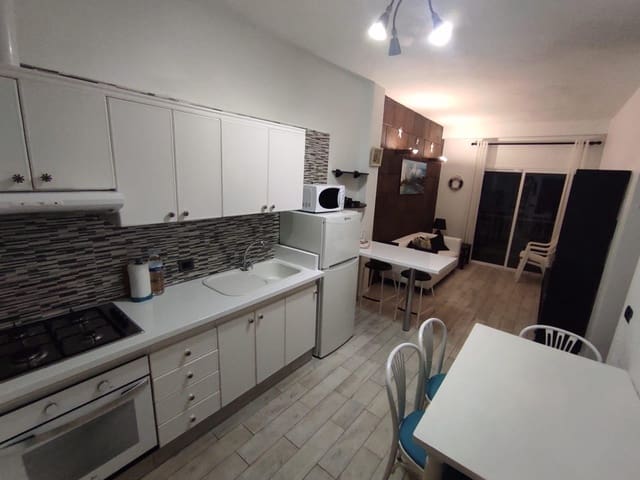 5 soveværelse Lejlighed til salg i San Cristóbal de La Laguna - € 280.000 (Ref: 9301021)