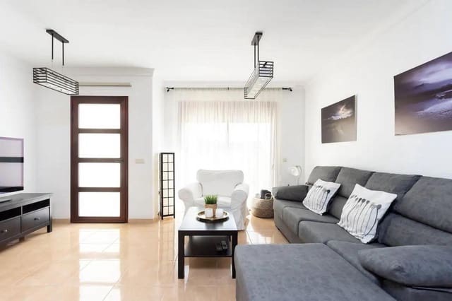 3 camera da letto Villetta a Schiera da affittare in El Medano, Granadilla de Abona con piscina garage - 2.200 € (Rif: 9367477)