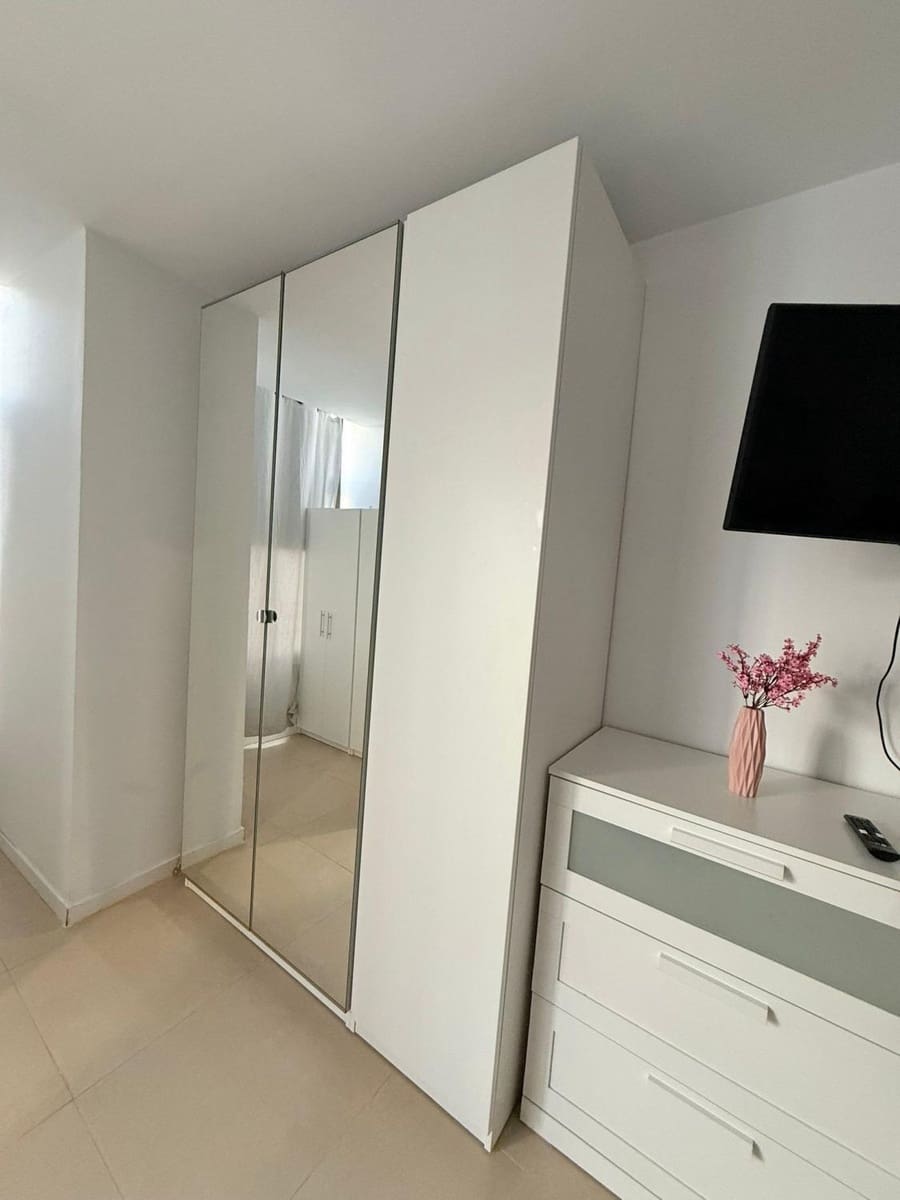 1 soveværelse Lejlighed til salg i San Isidro de Abona - € 149.000 (Ref: 9711941)